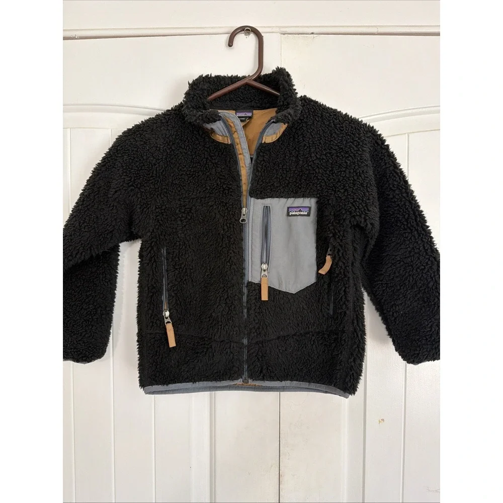 Patagonia Kids' Classic Retro-X Fleece Jacket (Style #65625) Size 5-6